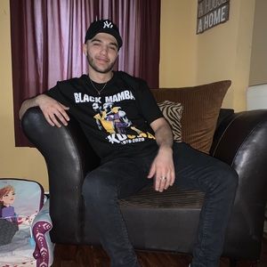 Meet your Posher, Daniel